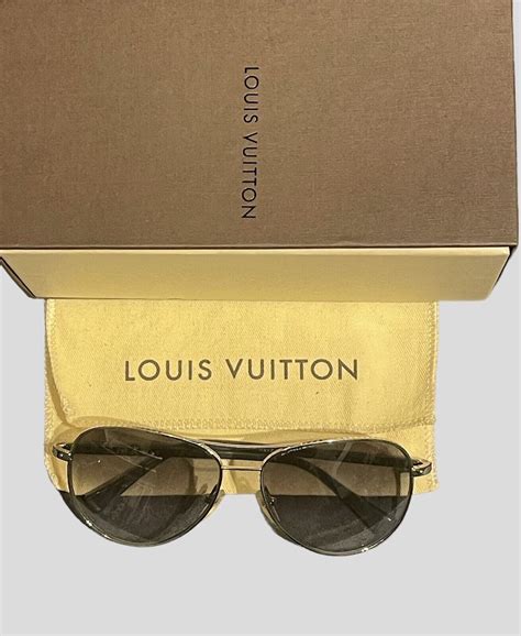 LOUIS VUITTON Monogram Conspiration Pilote Sunglasses 